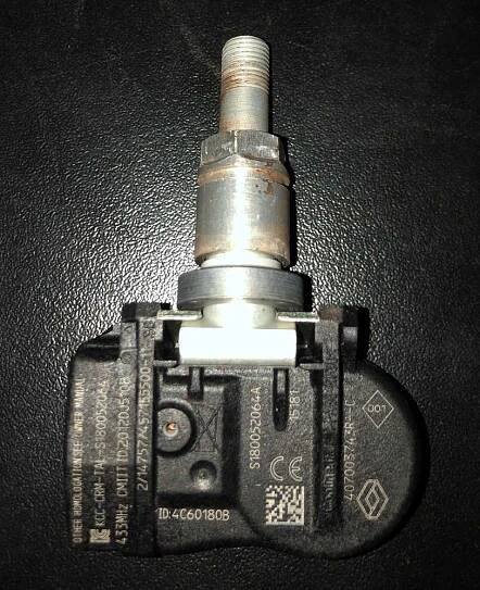 TPMS elektronické senzory (ventily) tlaku v pneu original RENAULT