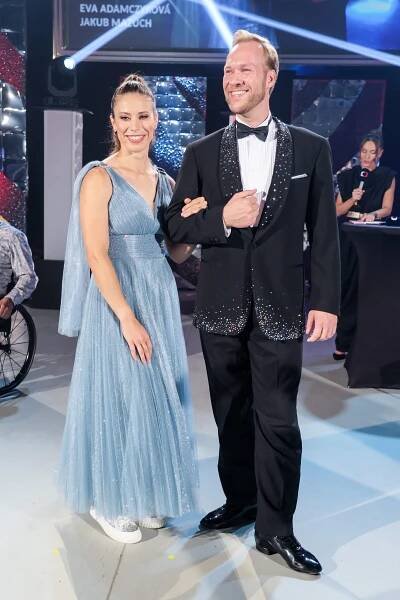 Z elasťáků do velké večerní: Podívejte se na taneční páry dvanácté řady StarDance, komu budete nejvíc fandit?