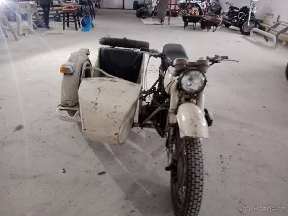 Dněpr 650 - Písek