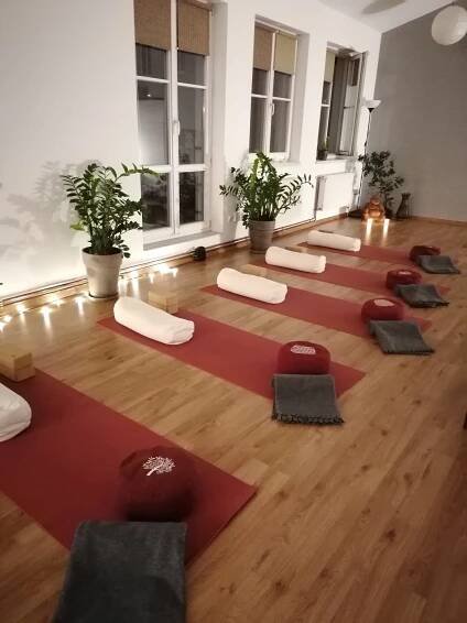 Galéria/Gallery – YogaHouse