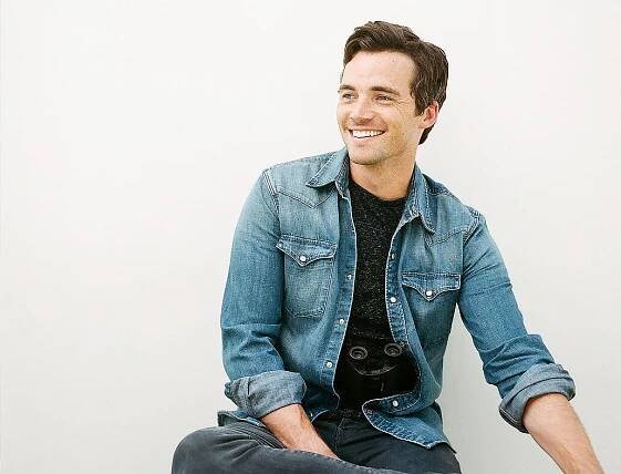Sorry, Hollywood, but Ian Harding Would Rather Be Birding