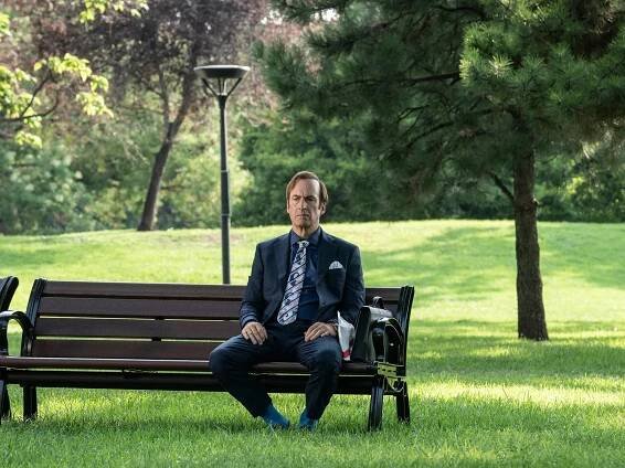 Příběh Saula Goodmana se uzavřel a s ním i celé universum | Better Call Saul (Volejte Saulovi) | Novinky, zajímavosti a