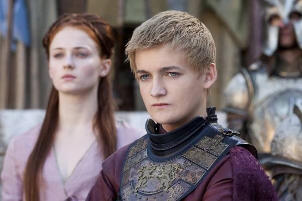Hra o trůny - Bohové staří a noví - Z filmu - Sophie Turner, Jack Gleeson