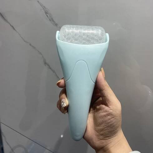 Large Ice Roller/Massager Facial Cooling Beauty Tool, Ice Roller for Face And Eye, * Spa, Skincare Routine, Handheld Massager, Ergonomic Grip, Du