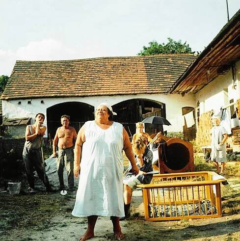 Komedie Slunce, seno... režiséra Zdeňka Trošky baví už několik generací. 
