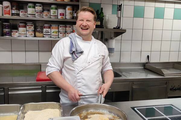 2-Hauben-Küche im Martinstüberl in Lech