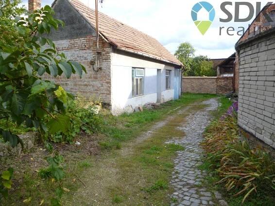 Prodej rodinného domu 4+1 Čejkovice, okres Hodonín