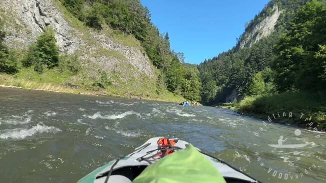 Splutí řeky Dunajec a Oravy s vodáky a psem | Kánoe Gumotex Pálava