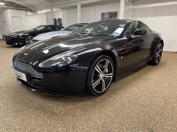 Used Aston Martin Vantage 4.7 2008 for sale 