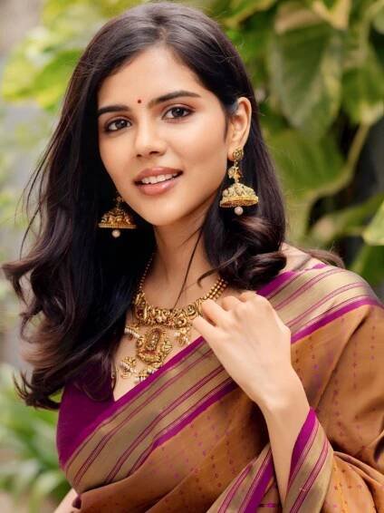 Malayalam actress Kalyani Priyadarshan’s ethnic picks to level up your festive glam