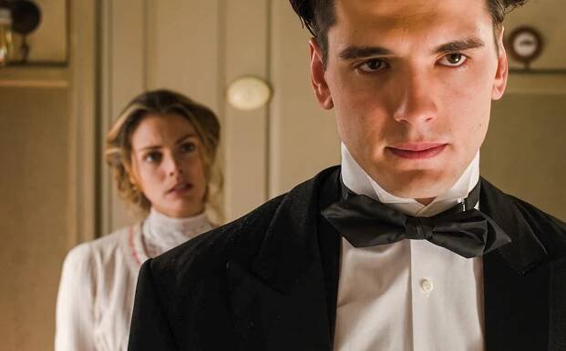 Grand Hotel - Panenská krev - Z filmu - Amaia Salamanca, Yon González
