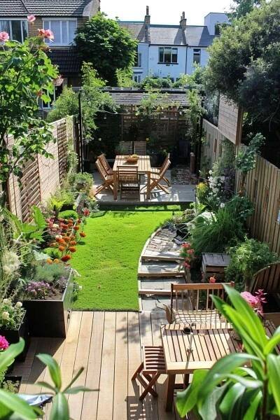 19 Very Small Garden Ideas On a Budget - How to Create a Pocket-Sized Paradise - Melanie Jade Design | Small courtyard gardens, Small patio garden, Small garden design