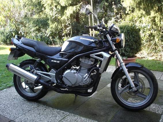 Kawasaki ER-5