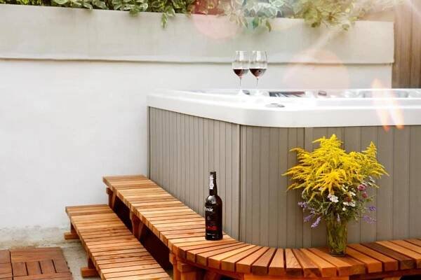 Privátní Vířivka Jablonec nad Nisou - Hotel s Vířivkou na Pokoji