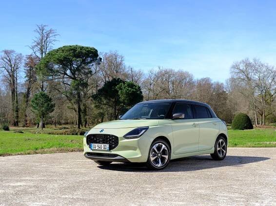 Nové Suzuki Swift je lék pro rozervanou duši automobilového staromilce. Funguje jako kdysi, s jedinou výjimkou