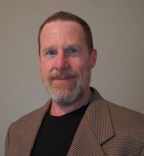 Bio_Photo_Scott