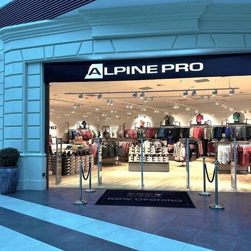 Alpine Pro | POP Airport outlet