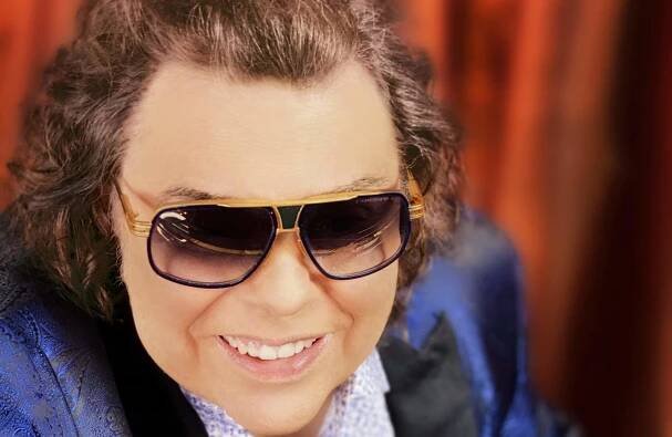 18 Astounding Facts About Ronnie Milsap