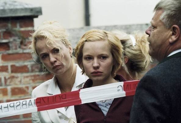 Ein Dorf sucht seinen Mörder - Z filmu - Claudia Messner, Anna Brüggemann