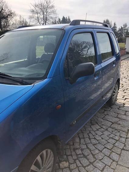 Bazar: prodej Suzuki Wagon R + 4x4 manuál, ojeté, benzín, barva modrá - Portál řidiče