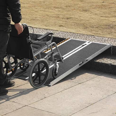 VEVOR Skládací hliníková rampa pro invalidní vozík 2/3/4/5/6/7/8/10 ft Mobilitní rampa 800 liber - Obrázek 58 z 98