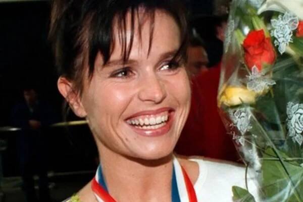 Co dnes dělá cvičitelka Olga Šípková? Přežila cévní příhodu a je z ní krásná babička. Poznáte ji?
