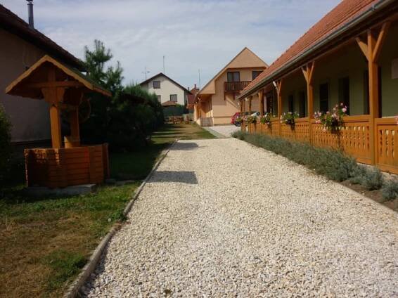 Slnečný dvor