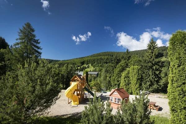 Místo moře hory. Češi si rezervují dovolenou v Česku - Lifestylenews