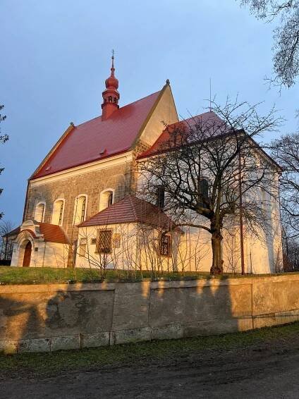 Kostel Nanebevzetí Panny Marie – Libčany