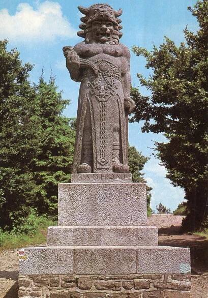 BESKYDY - RADHOŠŤ SOCHA RADEGAST - Pohlednice místopis