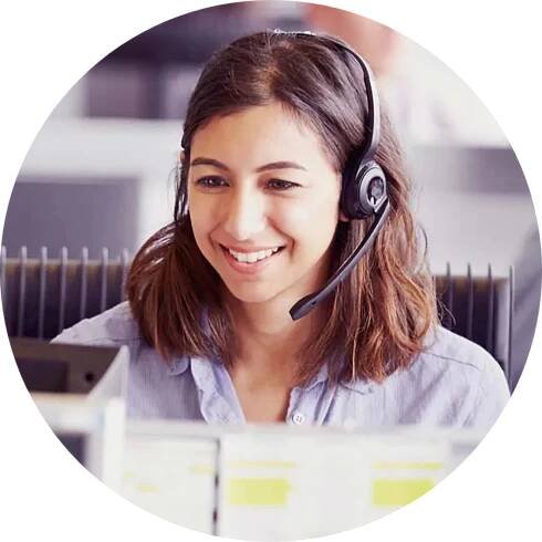 Customer care agent speaking on the phone