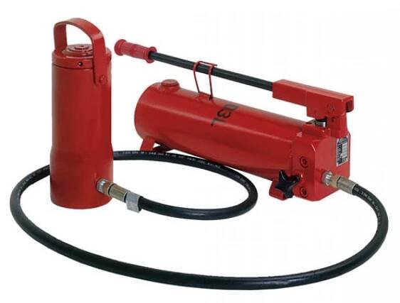Hydraulický válec Z321