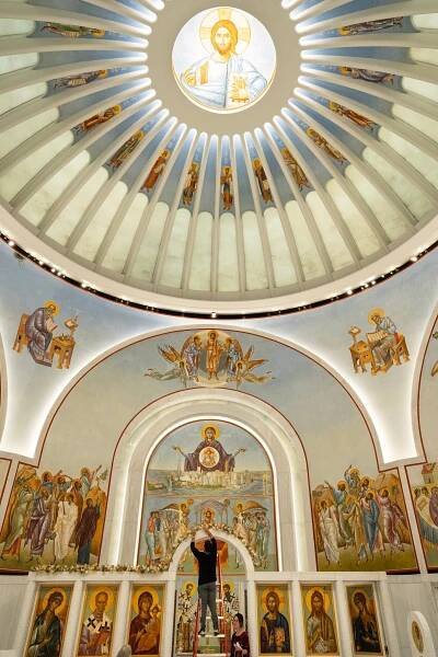 St. Nicholas Greek Orthodox Church, Destroyed on Sept. 11, Reopens - The New York Times