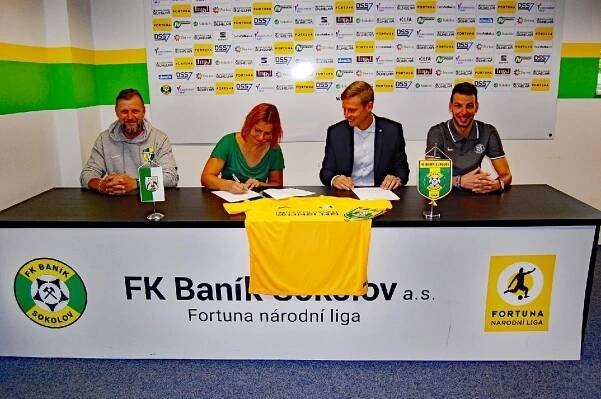 FK Baník Sokolov uzavřel partnerství s Mateřskou školou Pionýrů, Sokolov