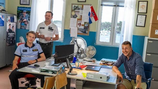Sára Lutovská září v seriálu Policie Hvar: Horká hlava z Balkánu!