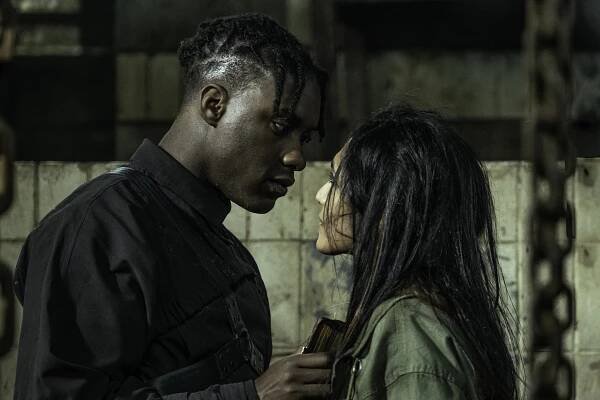Hlídka - Ook - Z filmu - Samuel Adewunmi