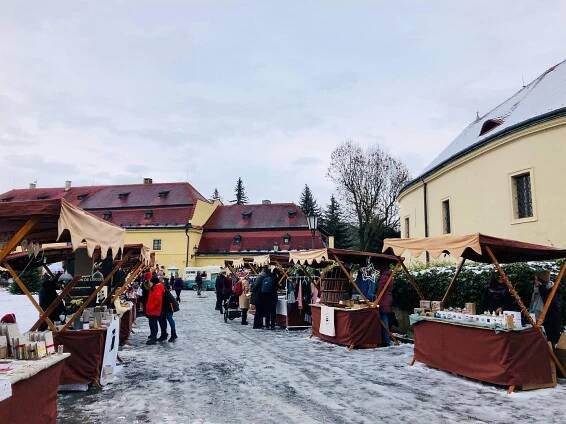 Adventní neděle na zámku & DESIGN LOCK Zima