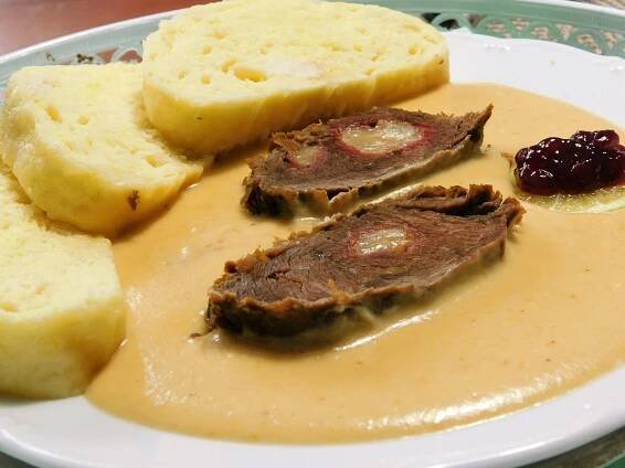 Dobrá svíčková na smetaně - fotografie 1 - TopRecepty.cz