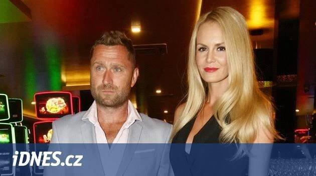 V plánu to nebylo, říká o třetím těhotenství misska Lucie Hadašová - iDNES.cz
