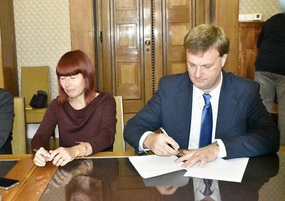 Podepsáno: Prostějov povede trojkoalice primátora Jury. Jak si rozdělili posty