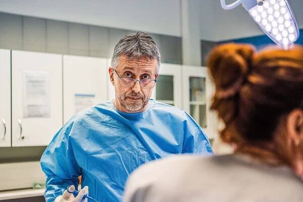 Případů selhání srdce přibývá, na vině bývá i nedostatek železa, říká kardiolog