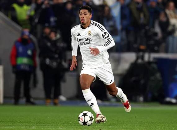 V Realu Madrid to vře. Bellingama s | nastartu.cz 