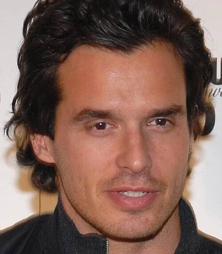 Antonio Sabàto Jr. - Wikipedia
