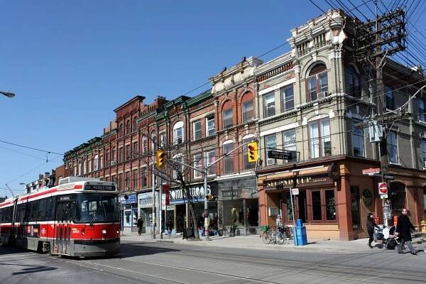 Toronto | History, Population, Climate, & Facts | Britannica