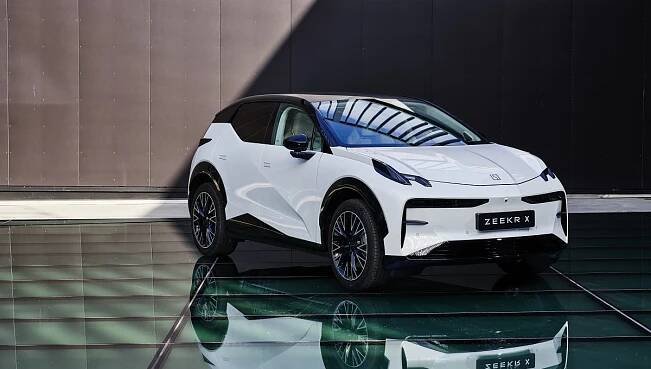 Elektrický automobil ZEEKR X: městské luxusní SUV
