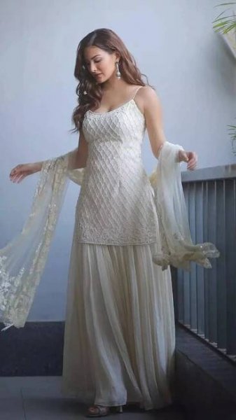 Amyra Dastur radiates serenity and grace in dreamy white ensembles