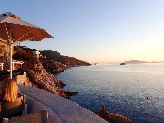 Hydra- Discreet Mediterranean Glamour