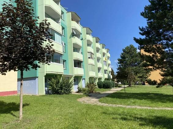 Žaluzie Koblížek » Venkovní zastínění lodžie – Byt Ivančice