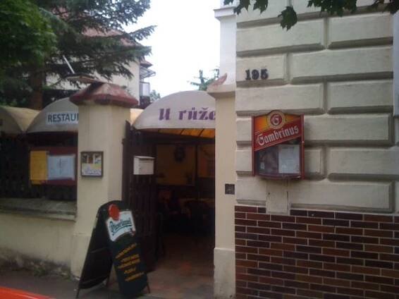 Vinárna U Růže Kolín | Apetee