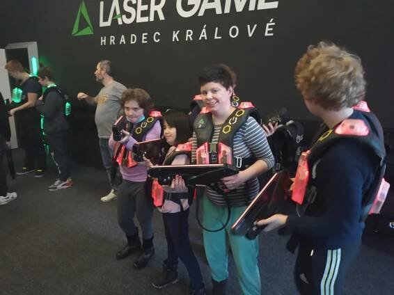 Laser game – Vyšší odborná škola, Střední škola, Základní škola a Mateřská škola, Hradec Králové, Štefánikova 549